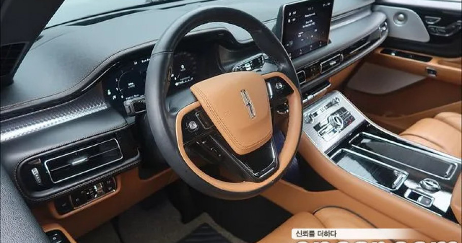 Lincoln Aviator 