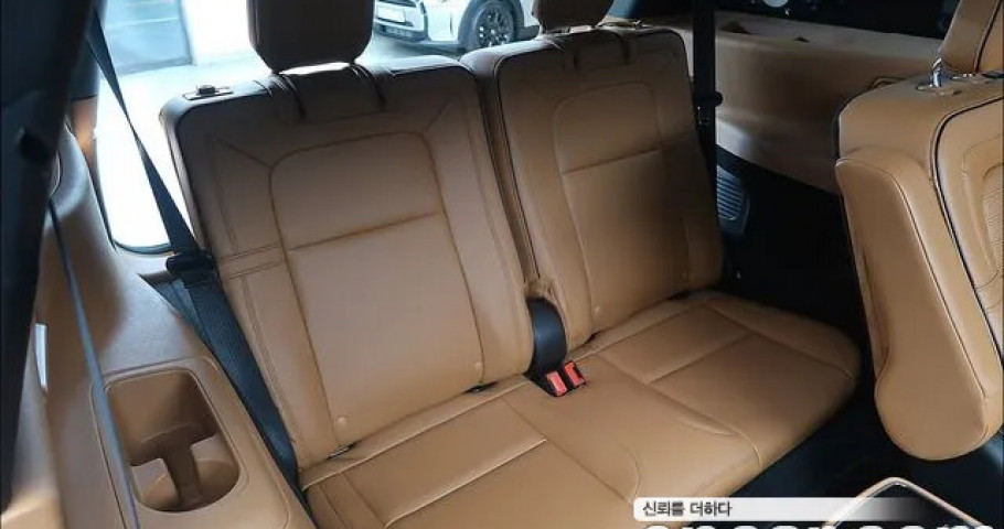 Lincoln Aviator 