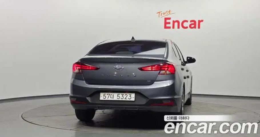 Hyundai Avante (Elantra) 