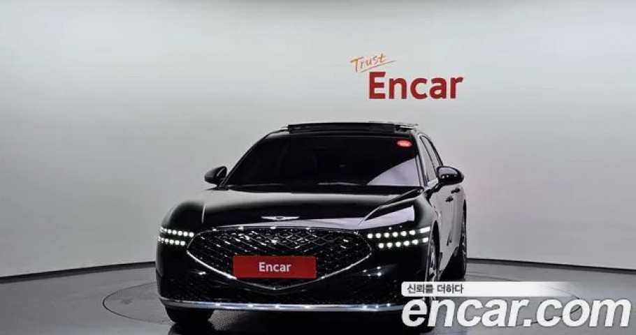 Genesis G90 