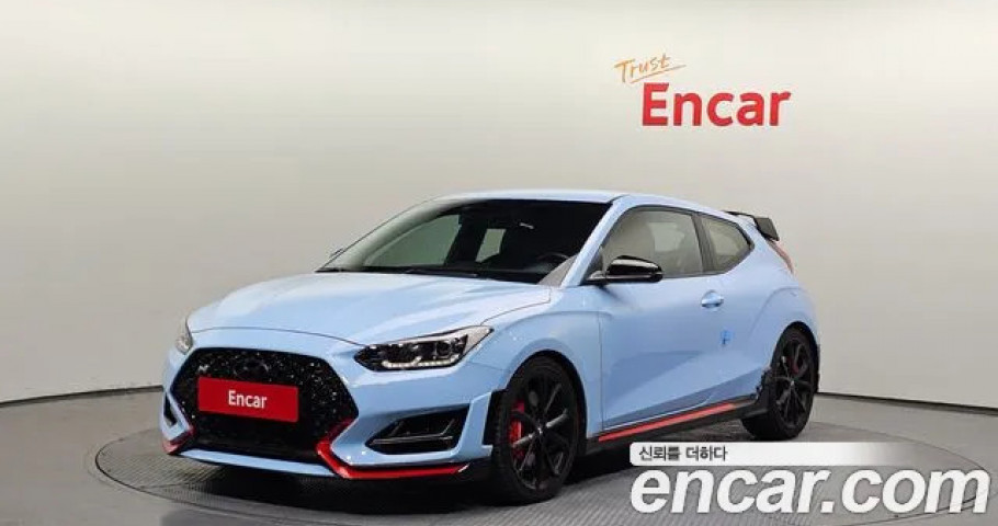Hyundai Veloster 