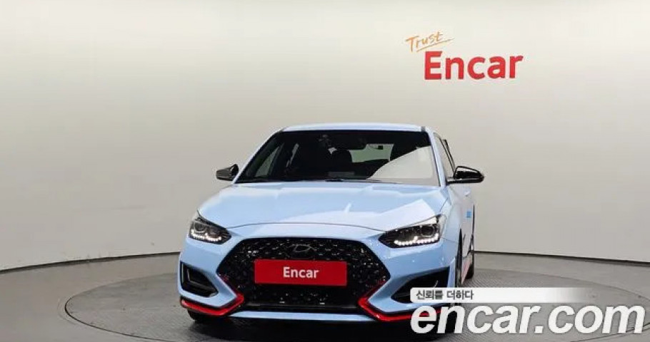 Hyundai Veloster 