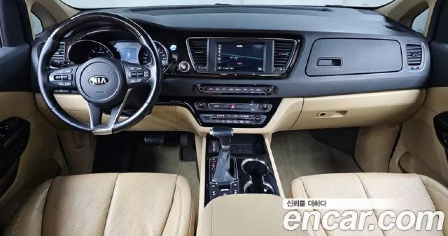 Kia Carnival 