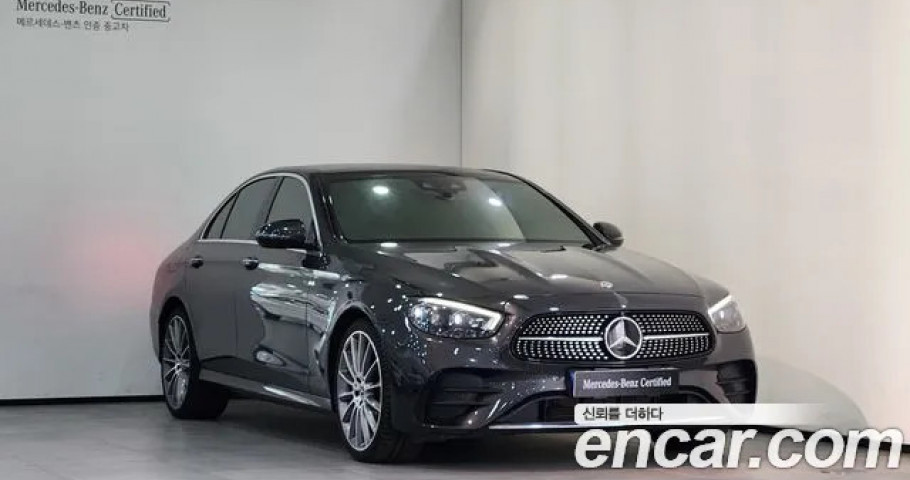 Mercedes-Benz E-Class 