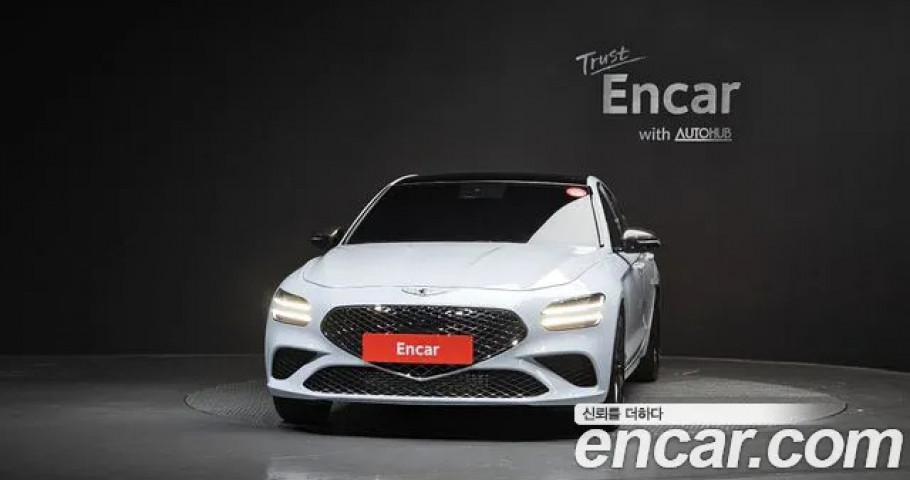 Genesis G70 