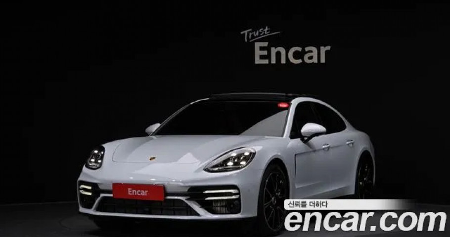 Porsche Panamera 
