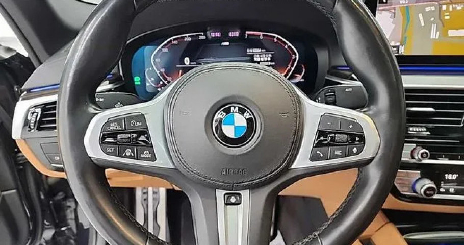 Bmw 5-Series 