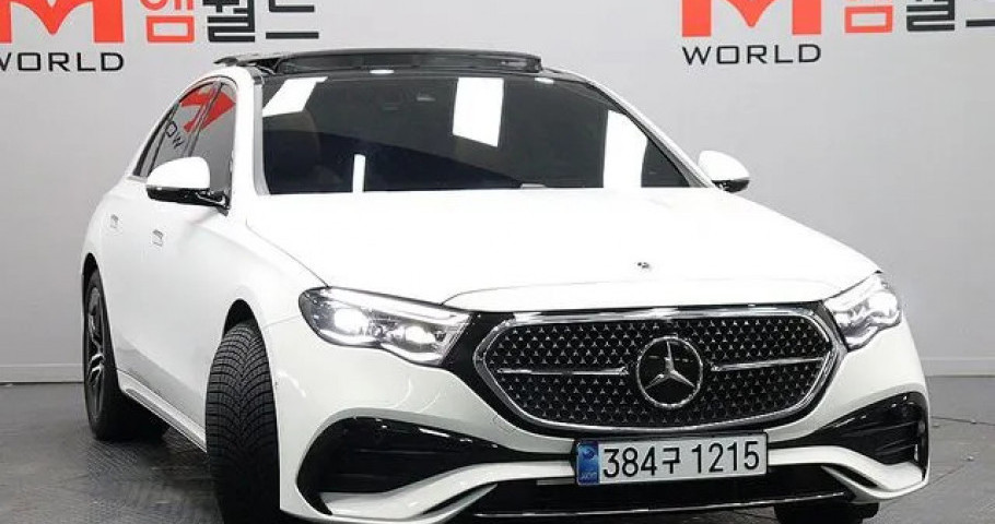 Mercedes-Benz E-Class 