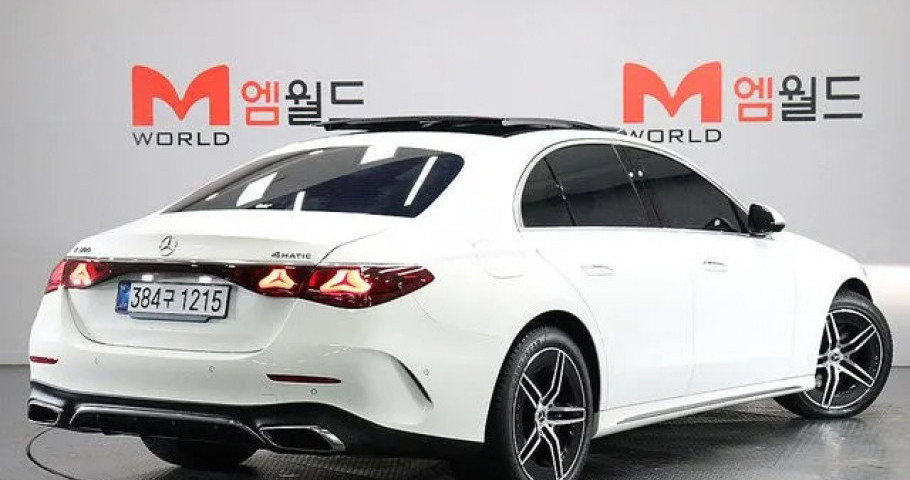 Mercedes-Benz E-Class 