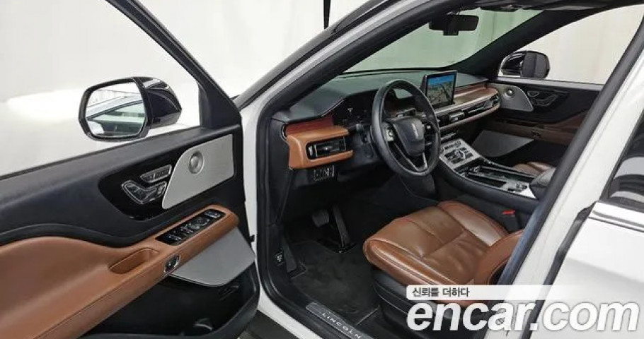 Lincoln Aviator 
