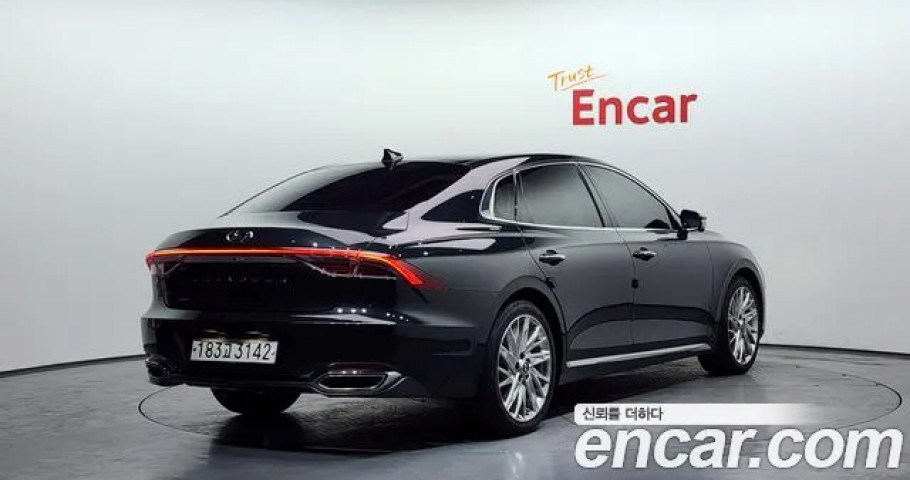 Hyundai Grandeur 