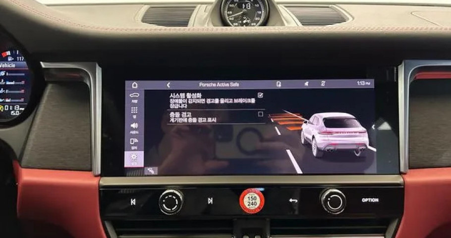 Porsche Macan 