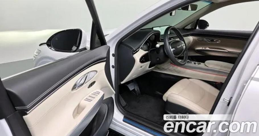 Genesis Gv70 