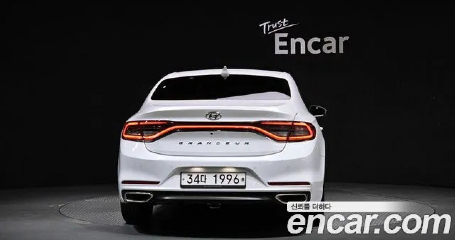Hyundai Grandeur 