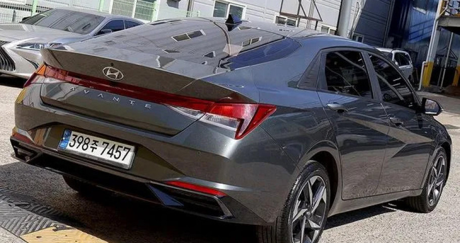 Hyundai Avante (Elantra) 