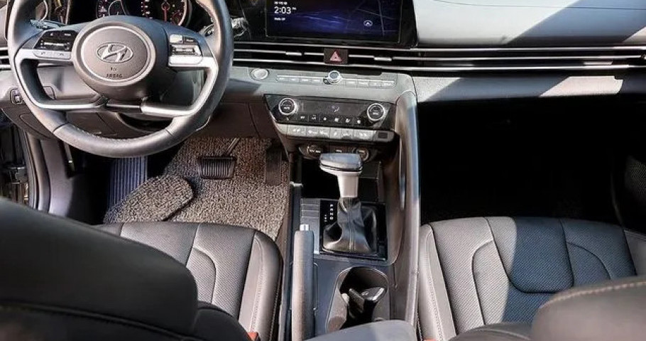 Hyundai Avante (Elantra) 