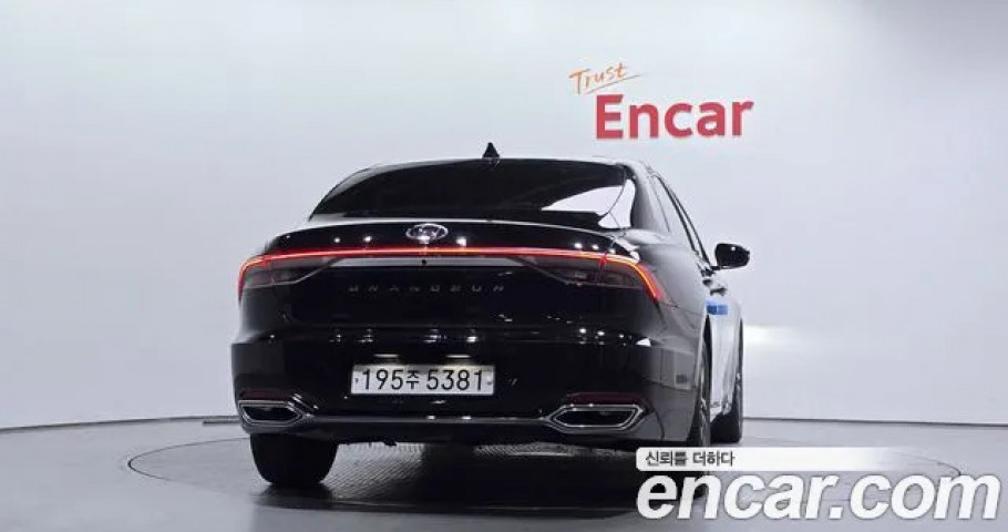 Hyundai Grandeur 