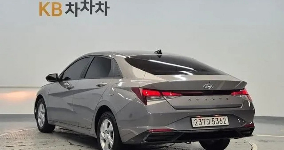 Hyundai Avante (Elantra) 