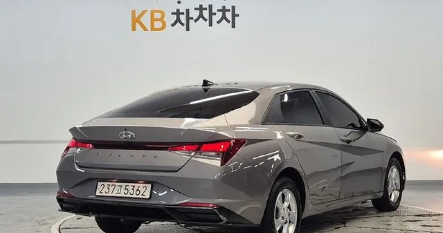 Hyundai Avante (Elantra) 