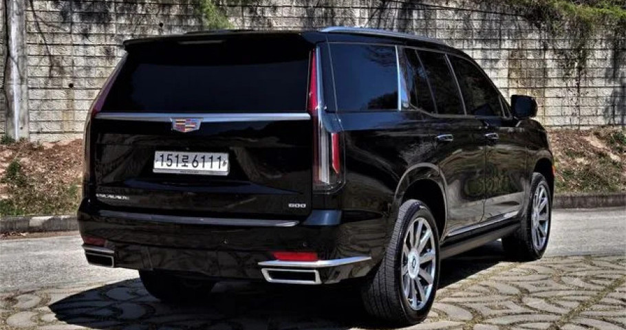 Cadillac Escalade 