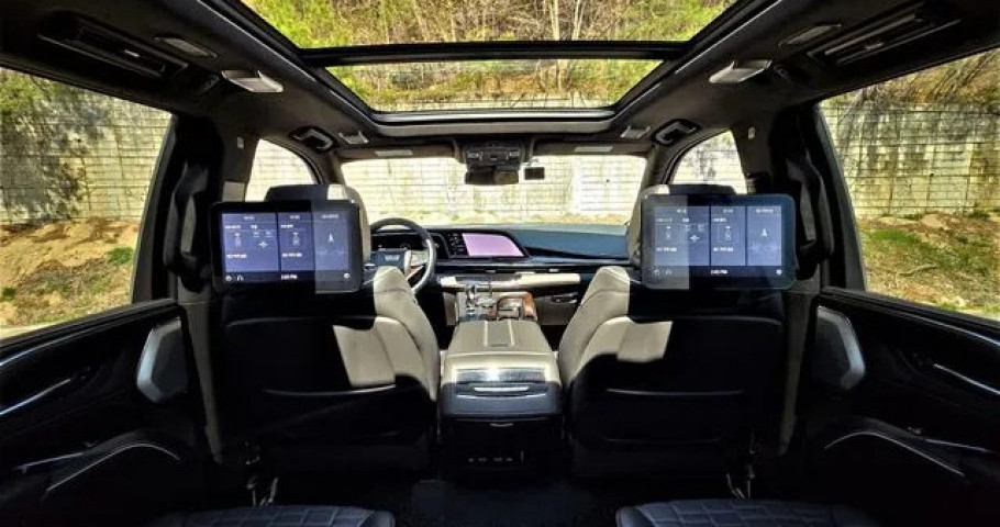 Cadillac Escalade 