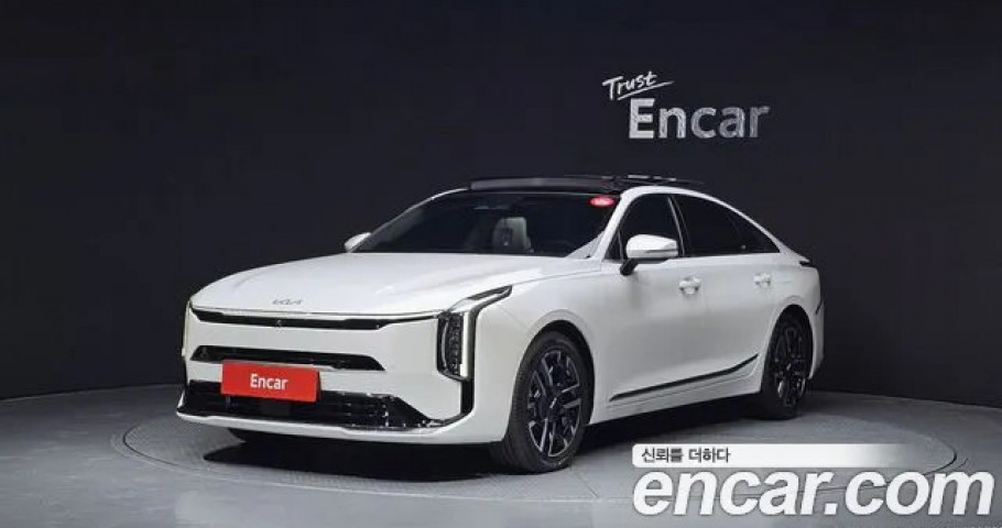 Kia K8 