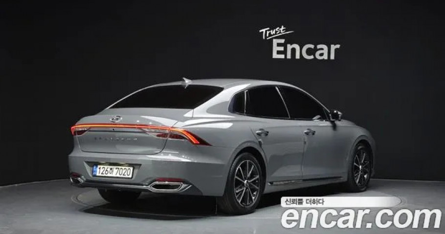 Hyundai Grandeur 