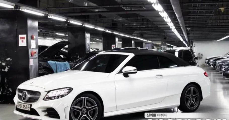 Mercedes-Benz C-Class 