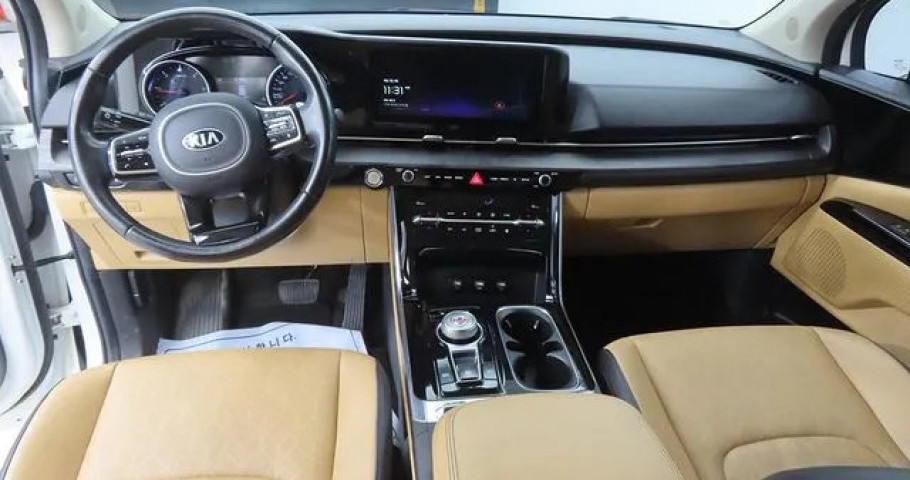 Kia Carnival 