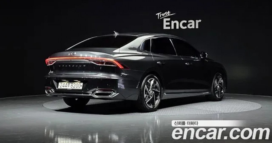 Hyundai Grandeur 