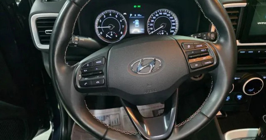Hyundai Venue 
