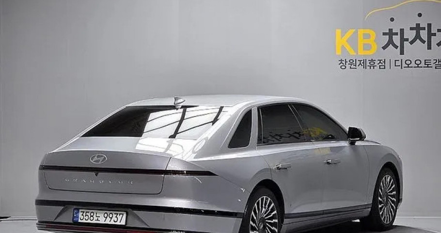 Hyundai Grandeur 