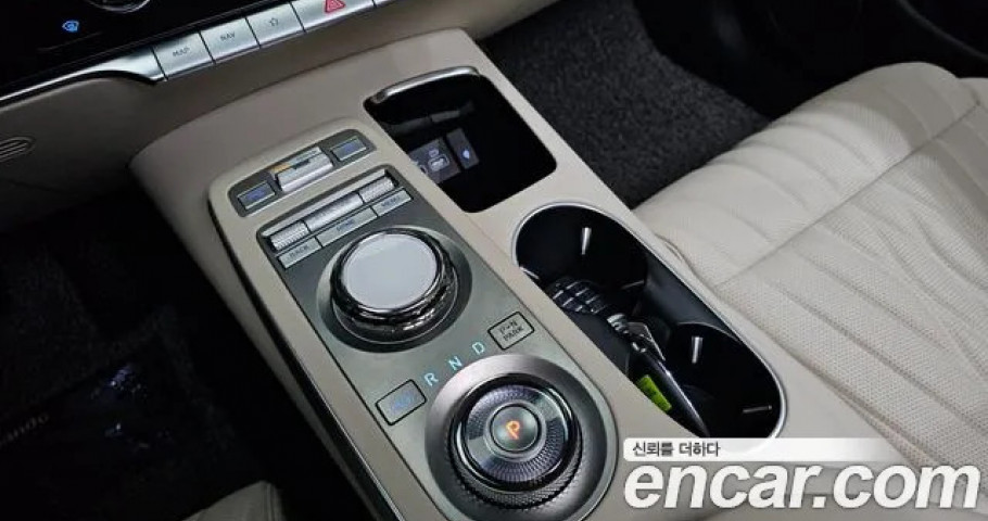 Genesis Gv70 