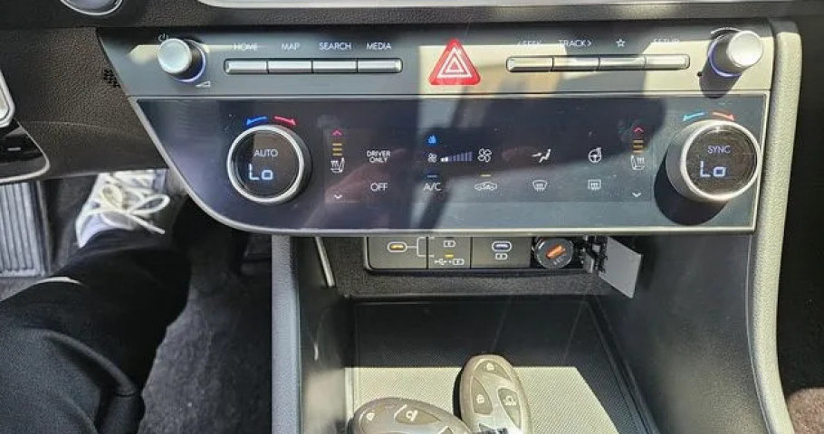 Hyundai Sonata 