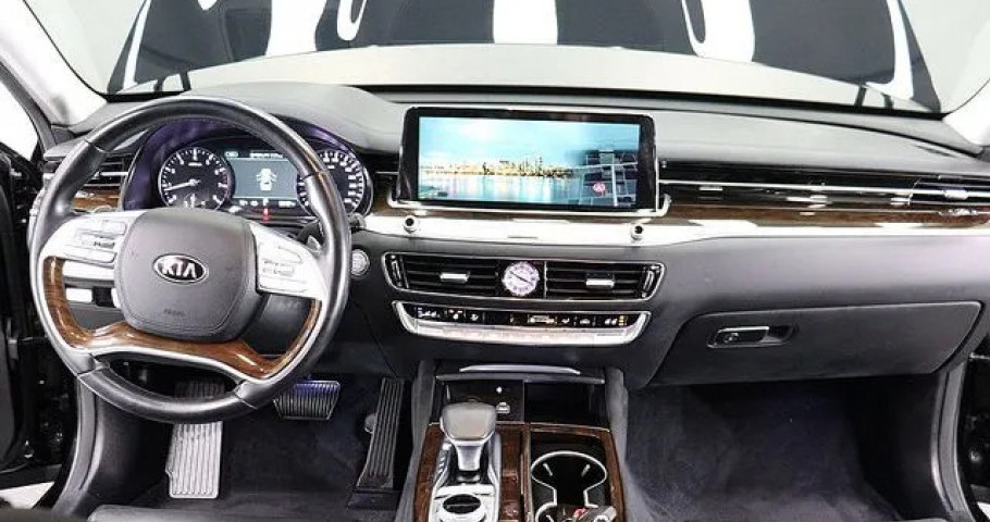 Kia K9 