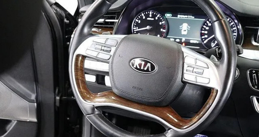 Kia K9 