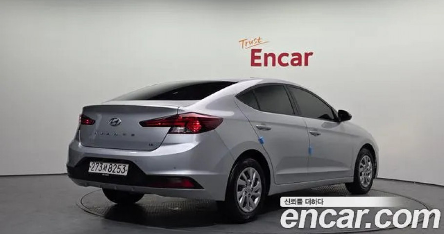 Hyundai Avante (Elantra) 