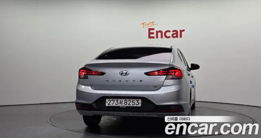 Hyundai Avante (Elantra) 