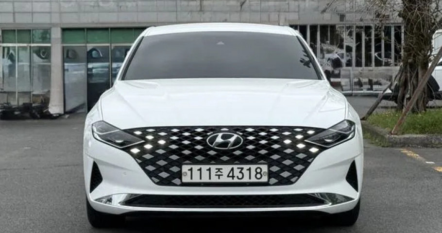 Hyundai Grandeur 