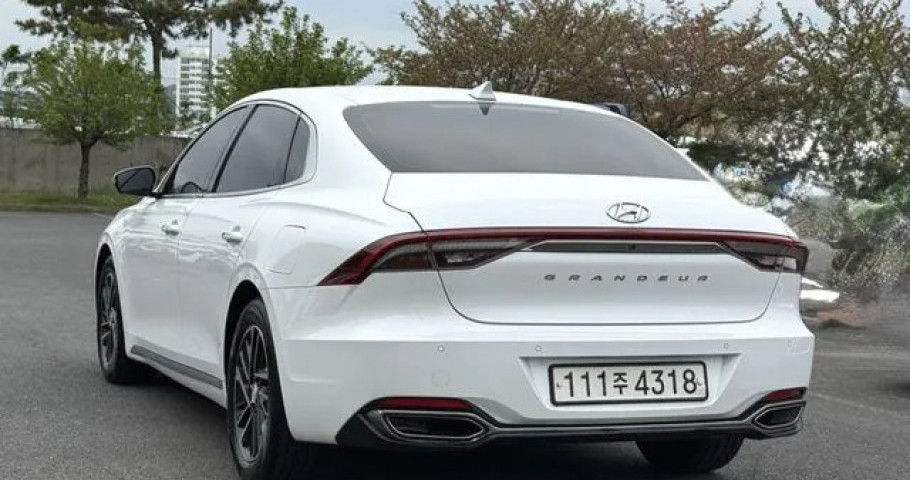 Hyundai Grandeur 