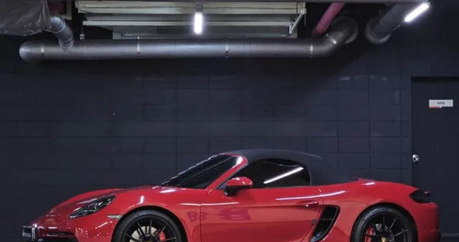 Porsche 718 