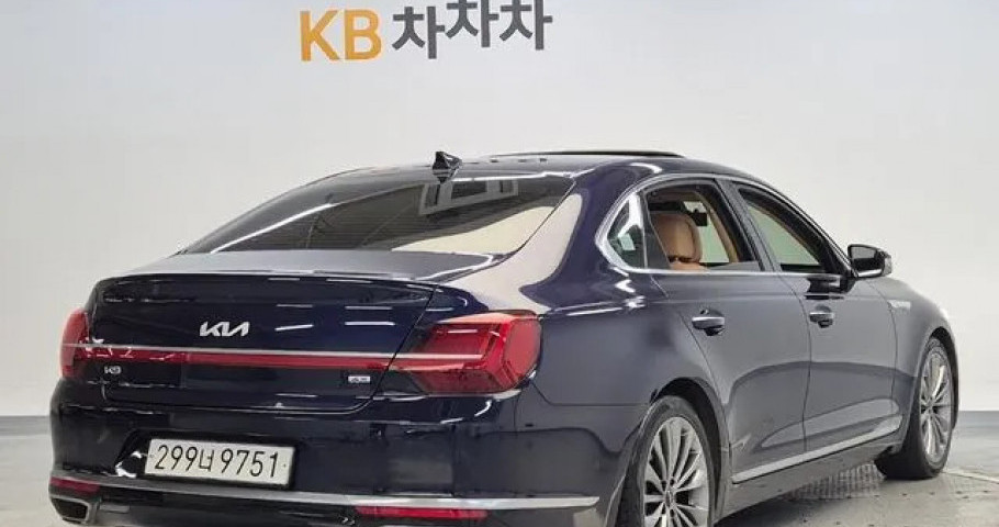 Kia K9 