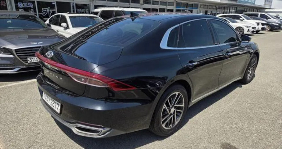 Hyundai Grandeur 