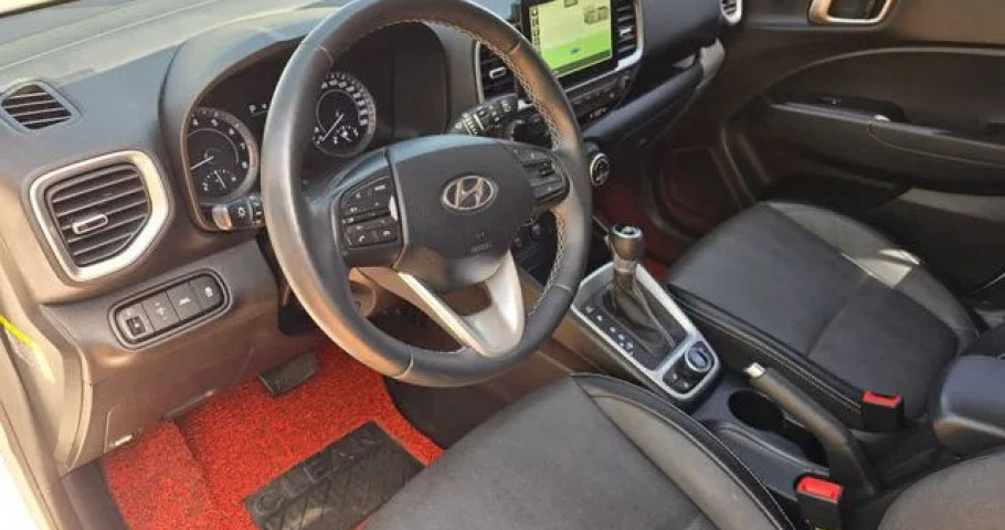 Hyundai Venue 