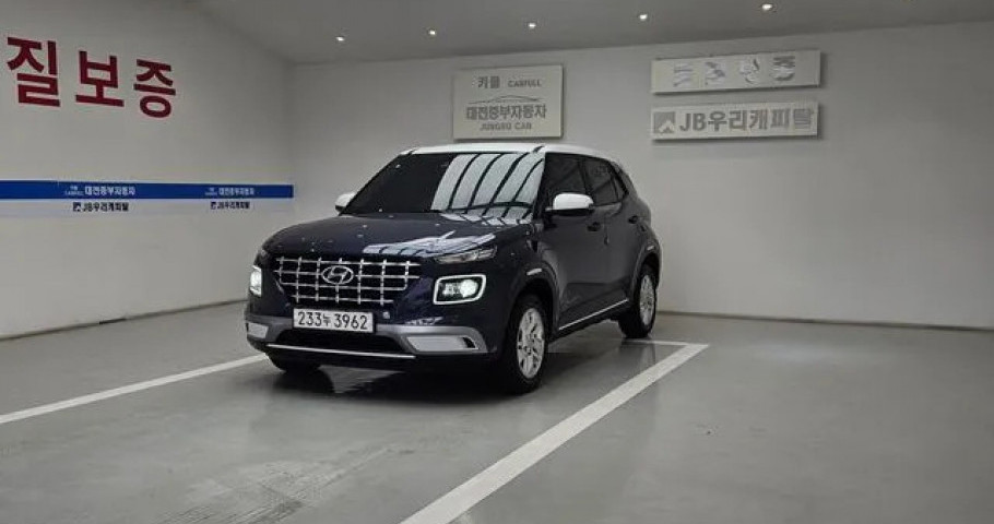 Hyundai Venue 