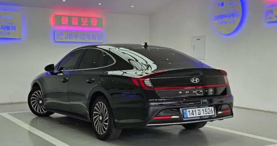 Hyundai Sonata 