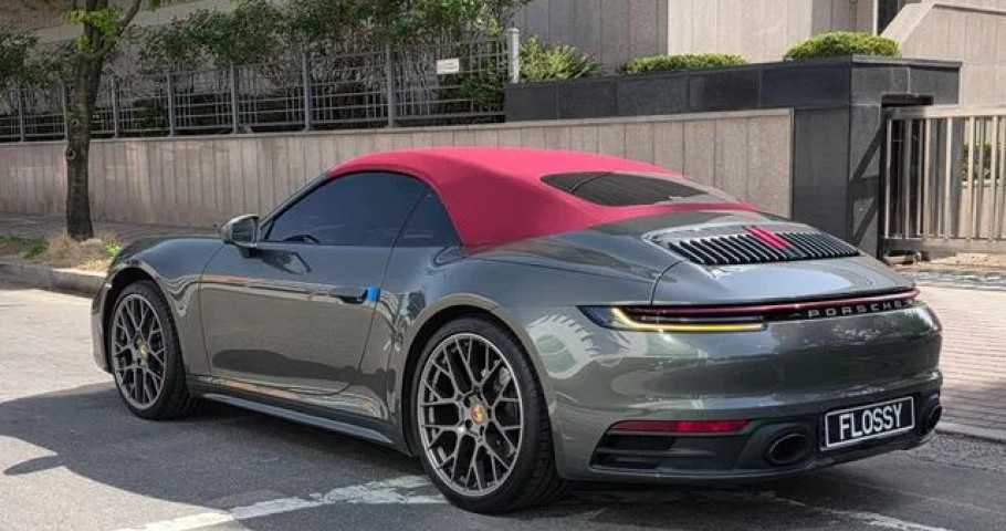 Porsche 911 
