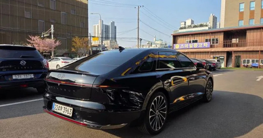 Hyundai Grandeur 