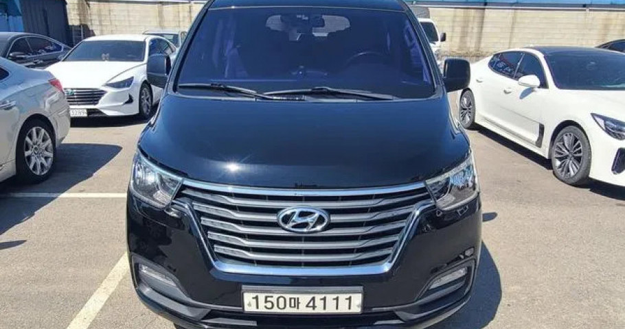 Hyundai Starex 