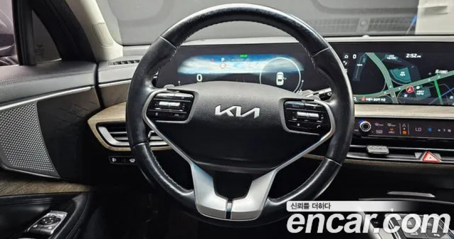 Kia K8 